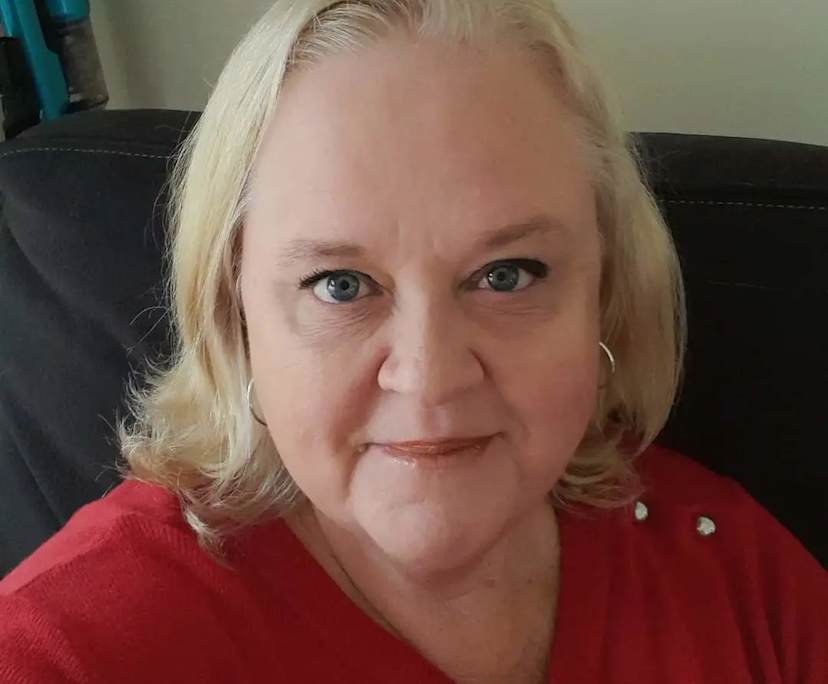 Julie Knight