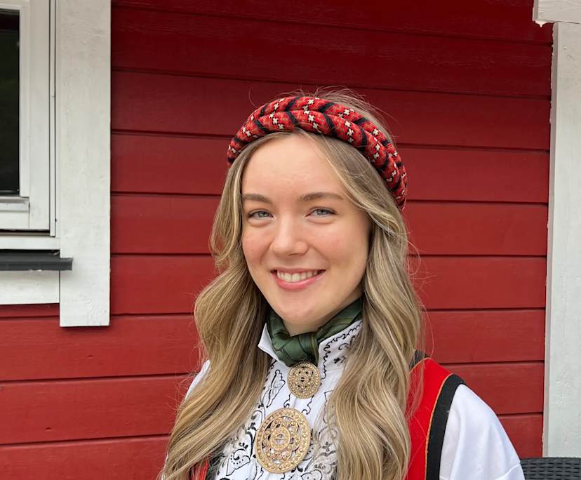 Thea Sofie (22), $300, No pets, Non-smoker, and No children
