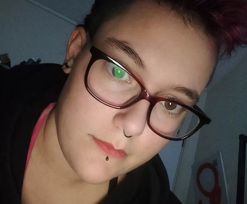 Surreal (18), $250, LGBTQIA+, Non-smoker, No pets, and No children