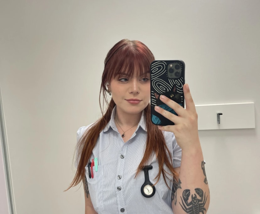 Emma (25), $400, Smoker, No pets, and No children