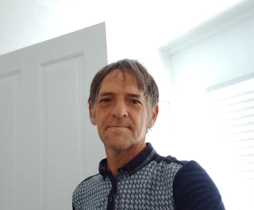 Mark (50), $300, Non-smoker, No pets, and No children