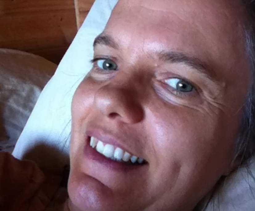 Andrea (50), $350, Non-smoker, No pets, and No children