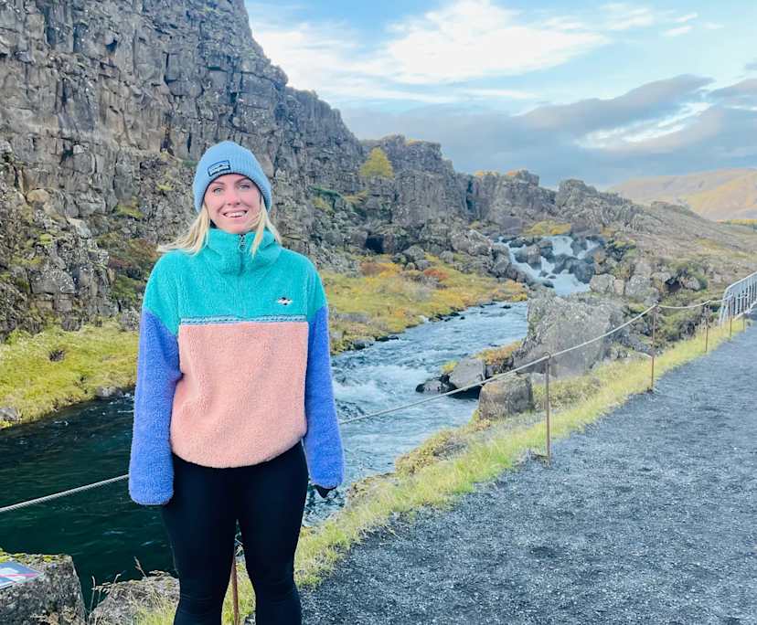 Steph (29), $500, Non-smoker, No pets, and No children