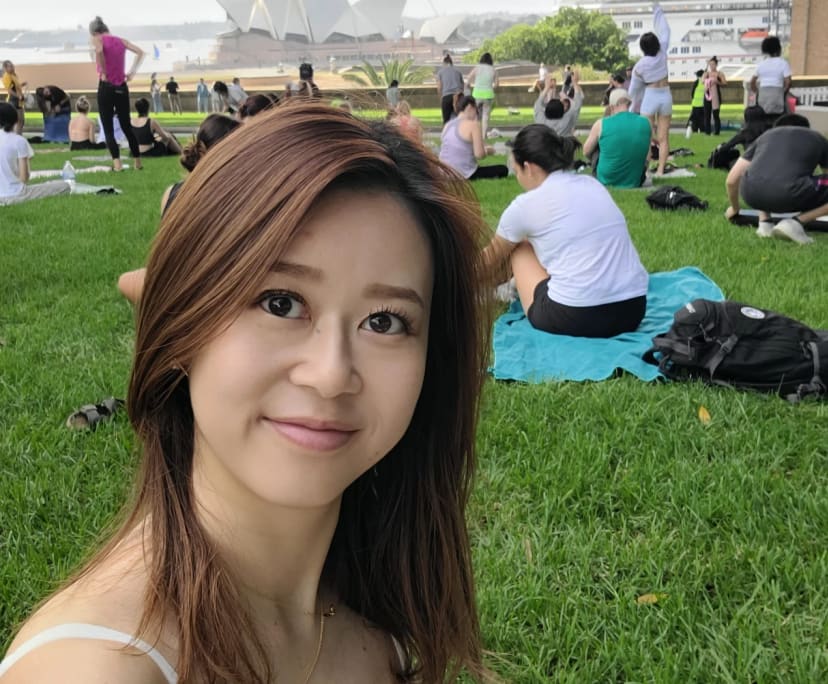 Juri (34), $450, Non-smoker, No pets, and No children