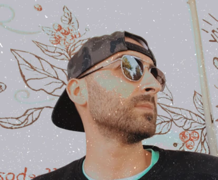 Enes KILICASLAN (32), $250, Non-smoker, Have pets, and No children