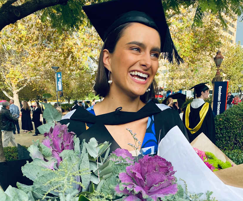 Ollie (27), $350, LGBTQIA+, Non-smoker, No pets, and No children