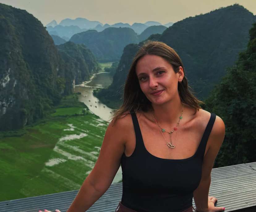 Juliette (27), $450, 