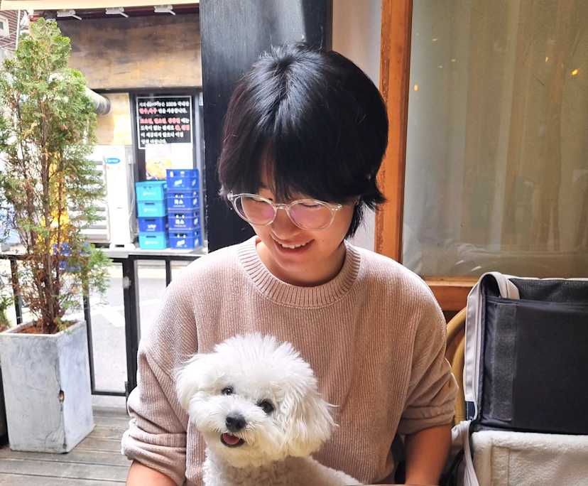 Dayoung (28), $240, Non-smoker, No pets, and No children