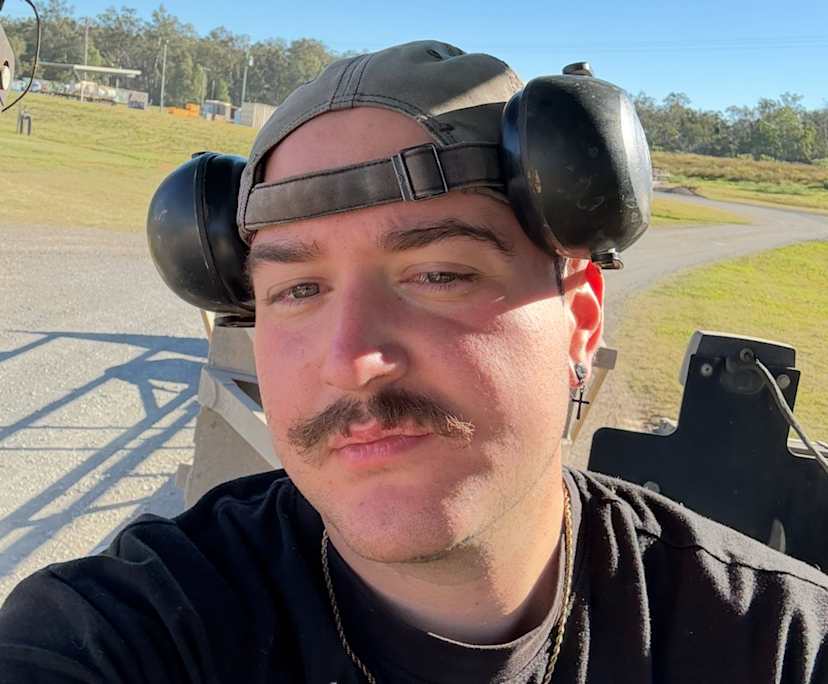 Federico (26), $350, 