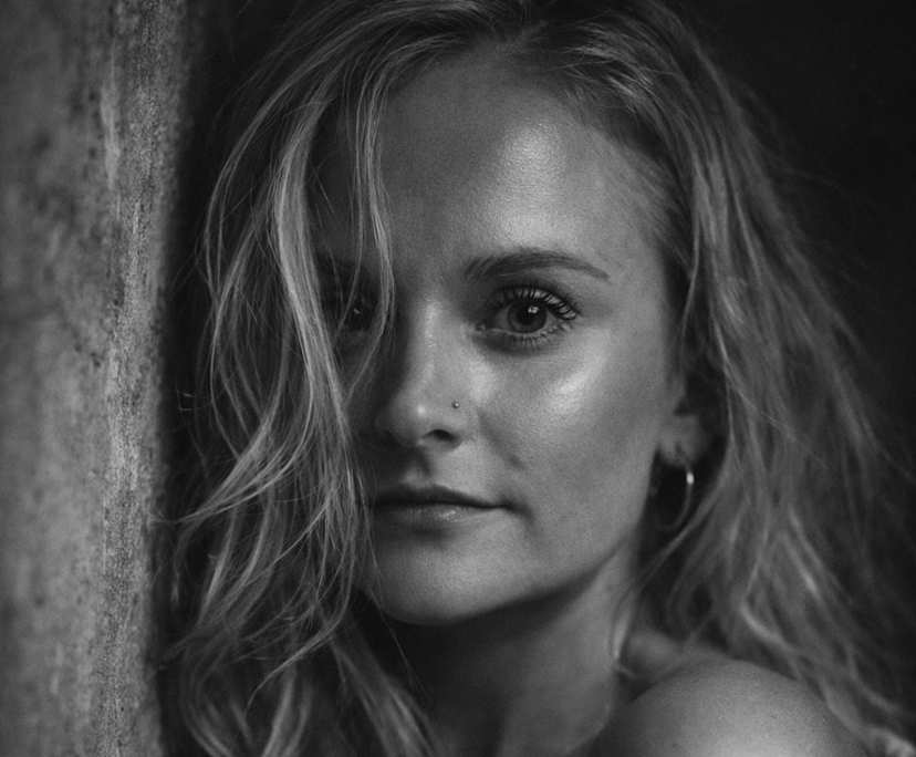 Tayla (31), $280, No pets, Non-smoker, and No children