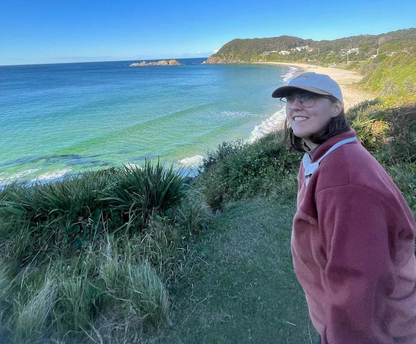 Claudia (27), $400, LGBTQIA+, Non-smoker, No pets, and No children