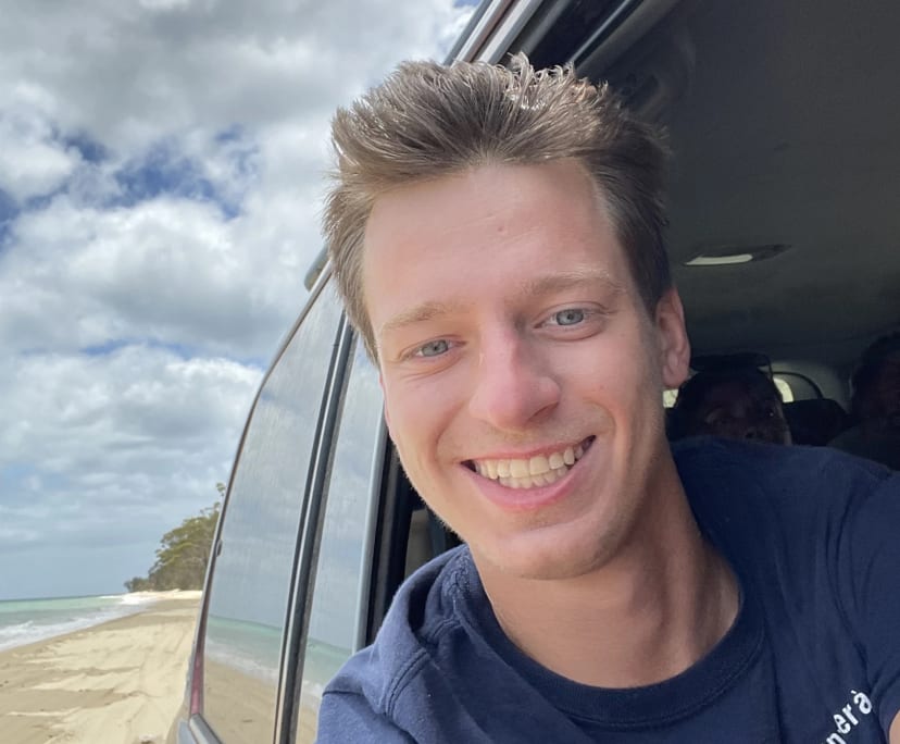 Louis (27), $350, No pets, Non-smoker, and No children