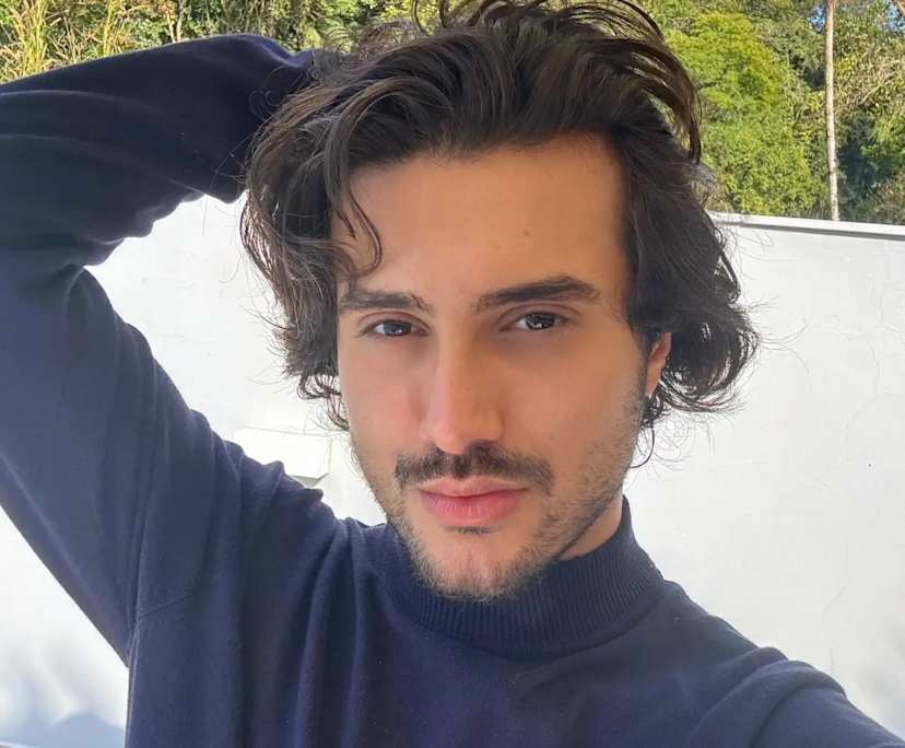 Geovane (22), $390, LGBTQIA+, Non-smoker, No pets, and No children