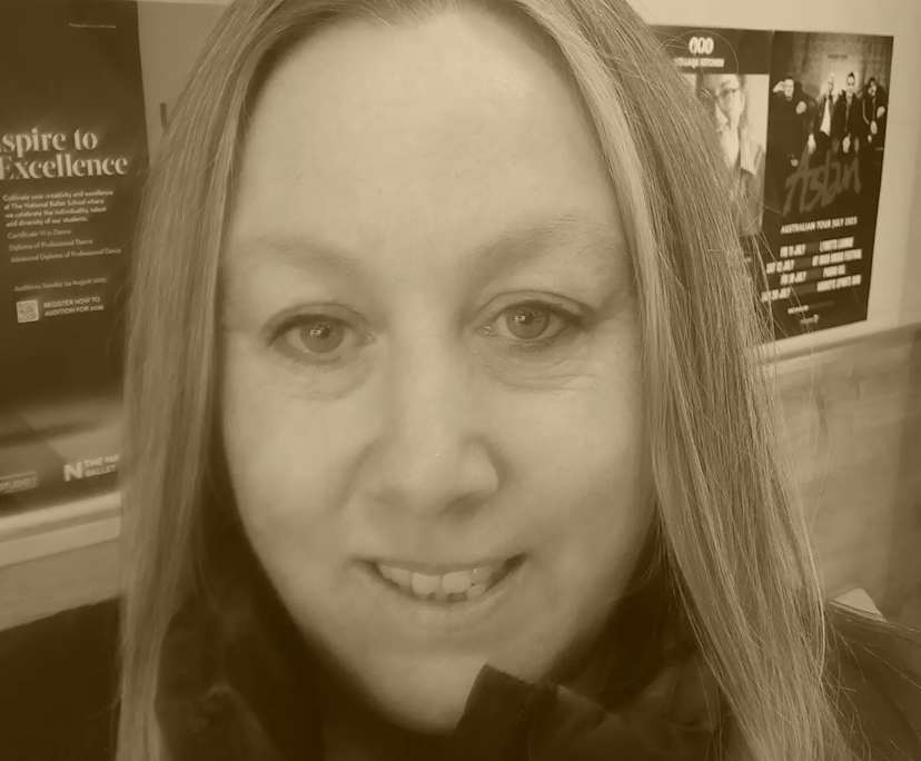 Louise (45), $450, Non-smoker, No pets, and No children