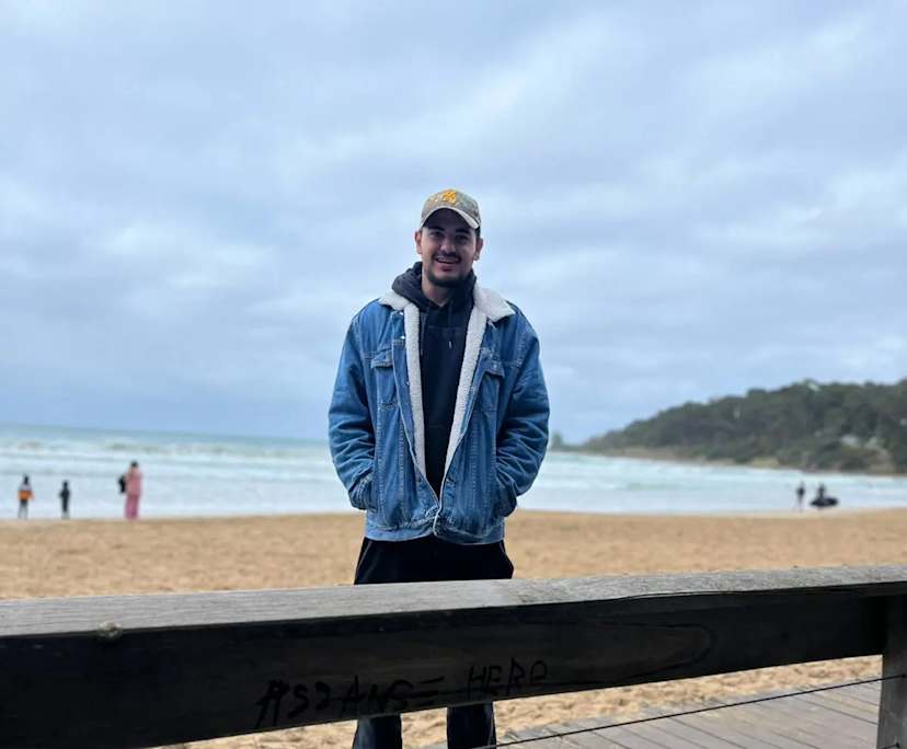 Ogulcan (30) and Jane (30), $500, Non-smoker, No pets, and No children