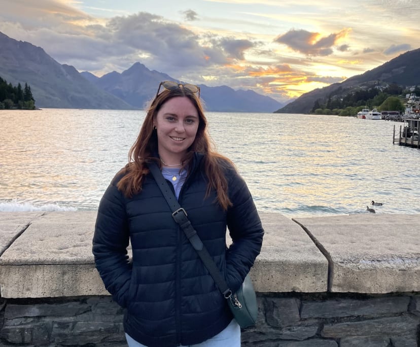 Amy (25), $350, No pets, Non-smoker, and No children