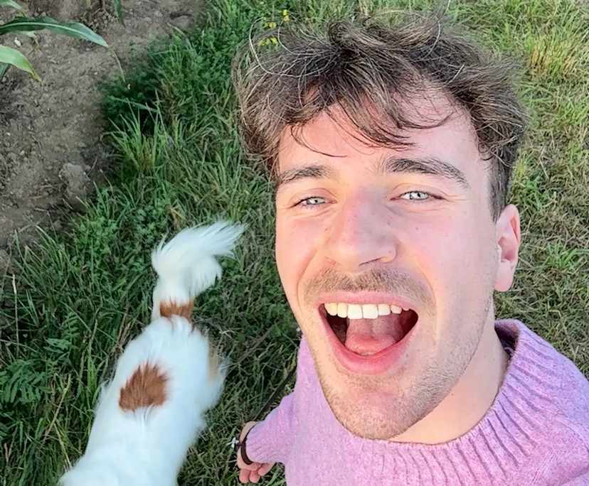 Maximilian (21), $1,000, LGBTQIA+, Non-smoker, No pets, and No children