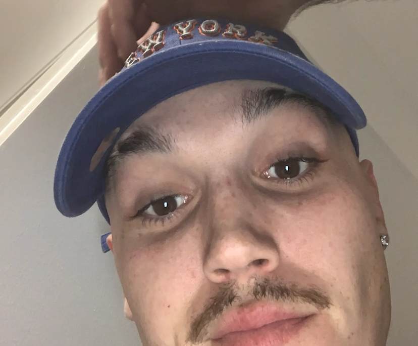 Julian (25), $350, Smoker, No pets, and No children