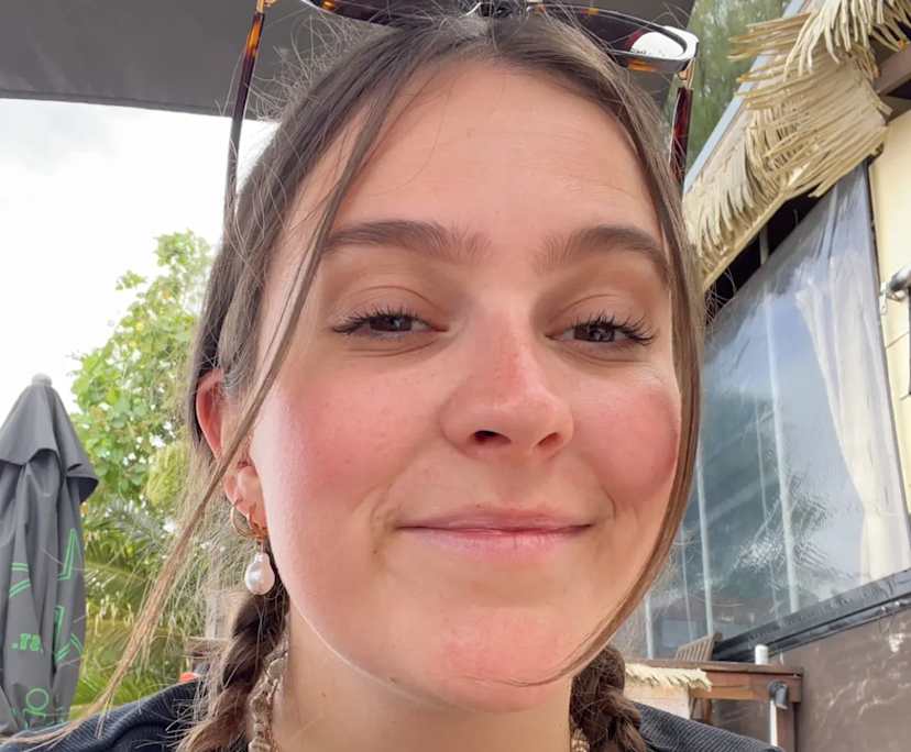 Freya (24), $350, Non-smoker, No pets, No children, and LGBTQIA+