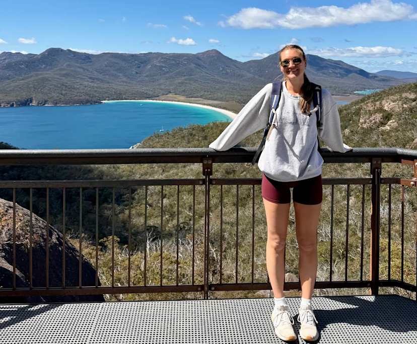 Kimmy (28), $450, Non-smoker, No pets, and No children