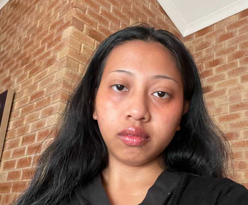 Juno (23), $360, LGBTQIA+, Non-smoker, Have pets, and No children