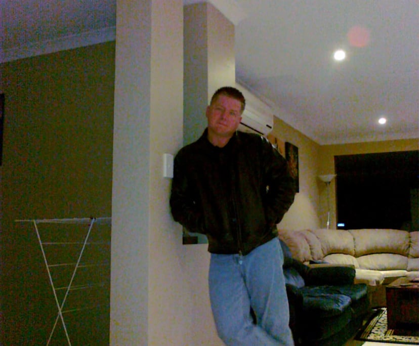 Brian (53), $300, Non-smoker, No pets, and No children