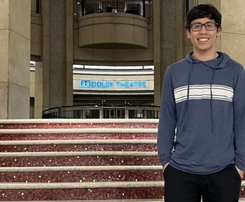 Jose Gabriel (24), $300, No pets, Non-smoker, and No children