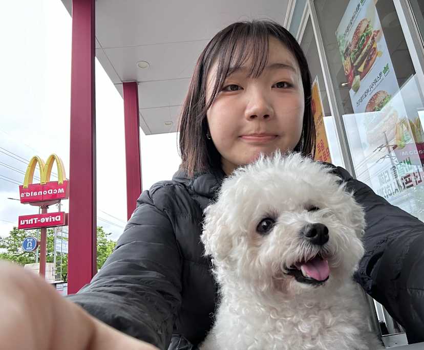 Nayoon (19), $250, Non-smoker, No pets, and No children