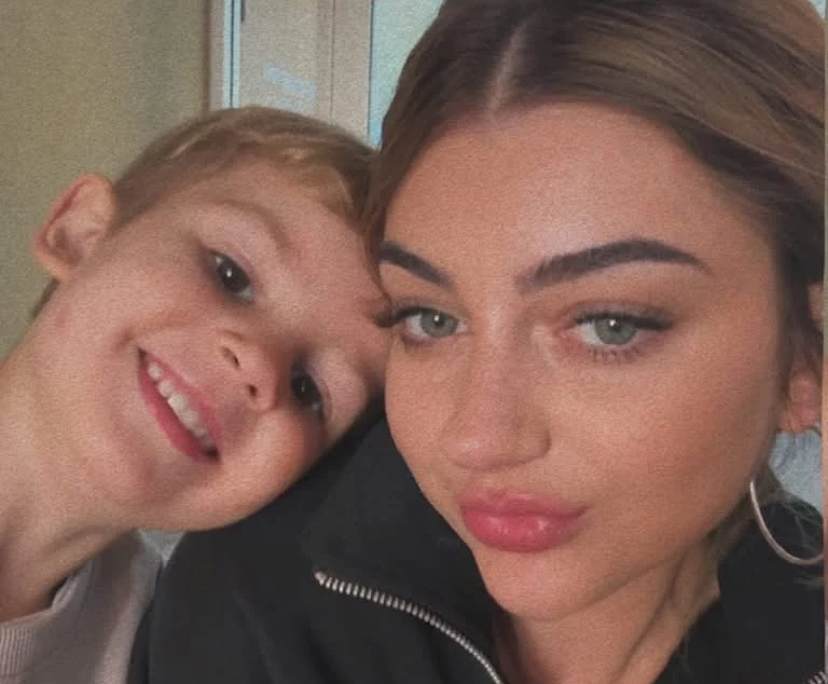 Amber (30), $500, Non-smoker, No pets, and No children