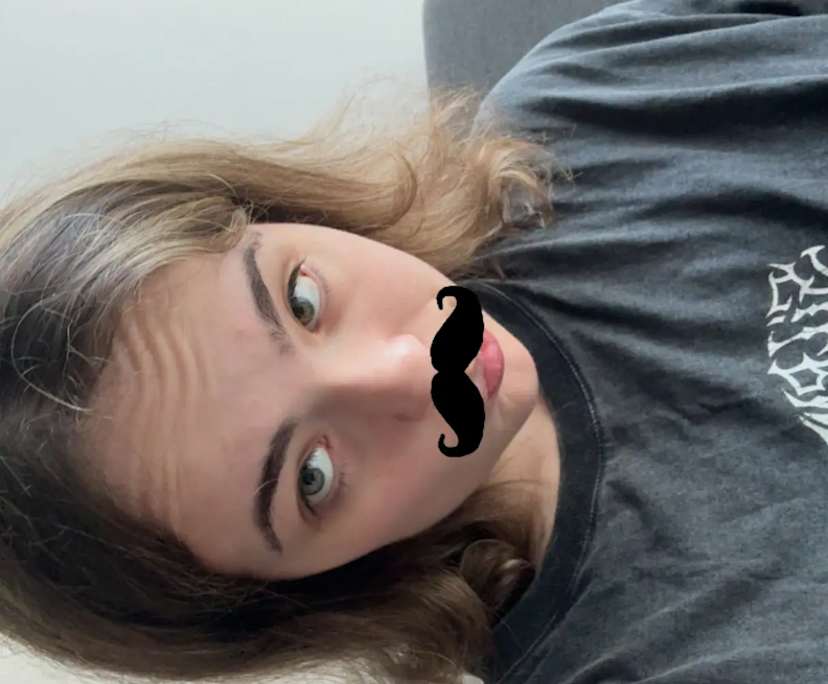 Kiara Geddes (21), $275, Non-smoker, No pets, and No children