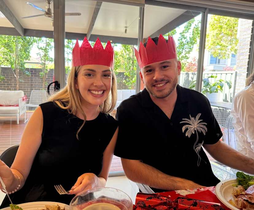 Abbie (26) and Harry (26), $400, 