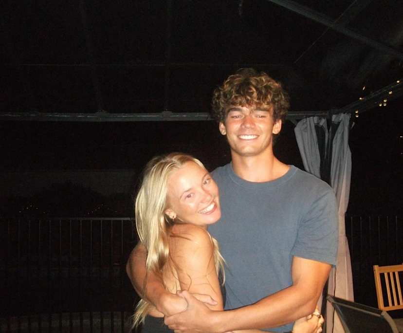 Naomi (21) and Lucas (22), $500, 