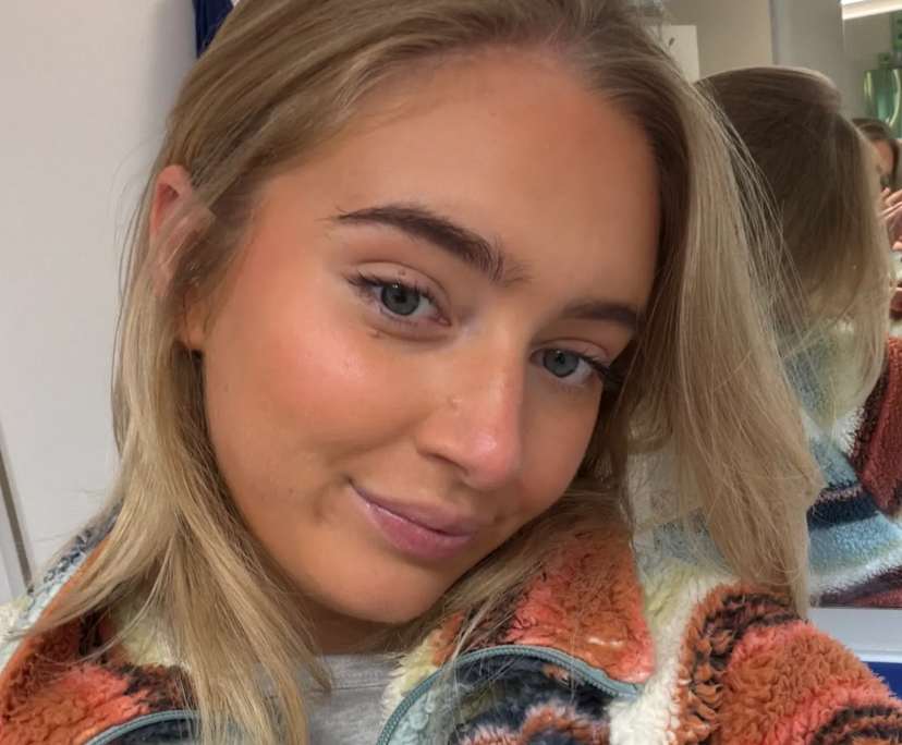 Ruby (22), $300, Non-smoker, No pets, and No children