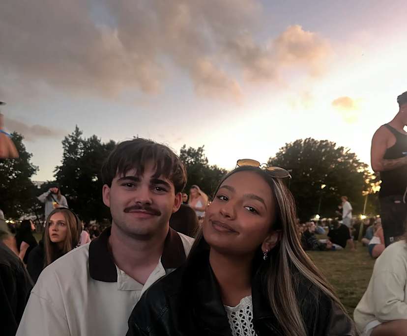 Rhea (22) and Riley (23), $550, Non-smoker, No pets, and No children