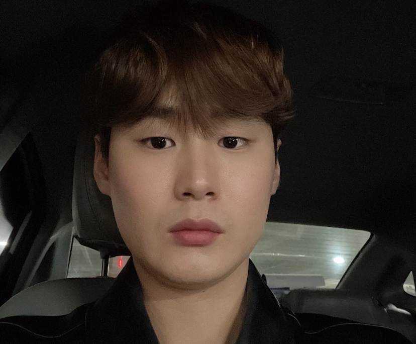 JONG IN SHIN