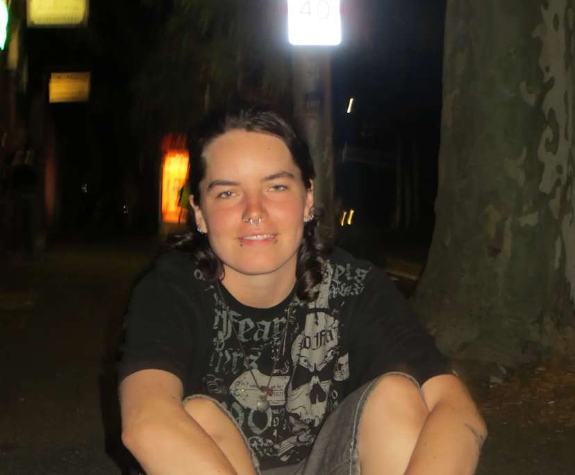 Rosalie (21), $400, LGBTQIA+, Non-smoker, No pets, and No children