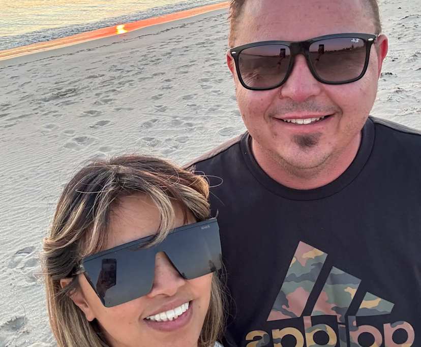 Ian (46) and Cheryl (45), $900, 