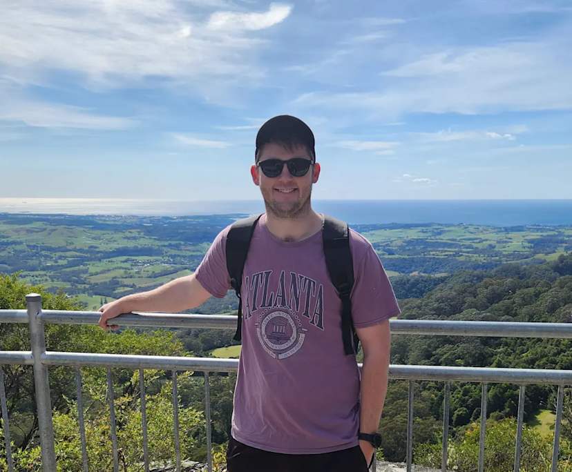 Sam (26), $275, Non-smoker, No pets, and No children