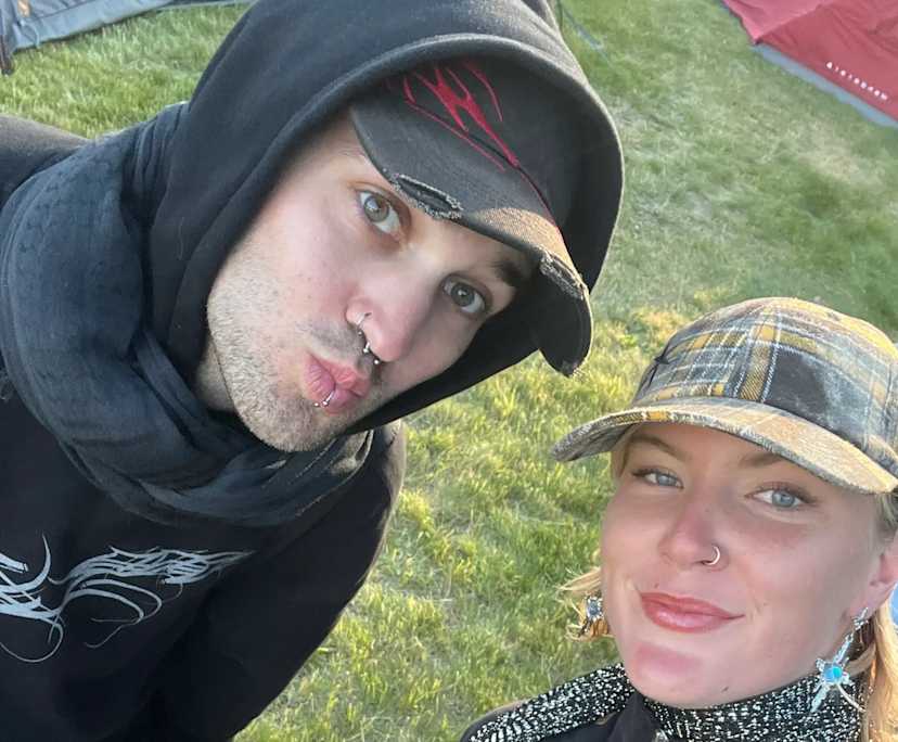 Rachel (24), $250, Smoker, No pets, and No children