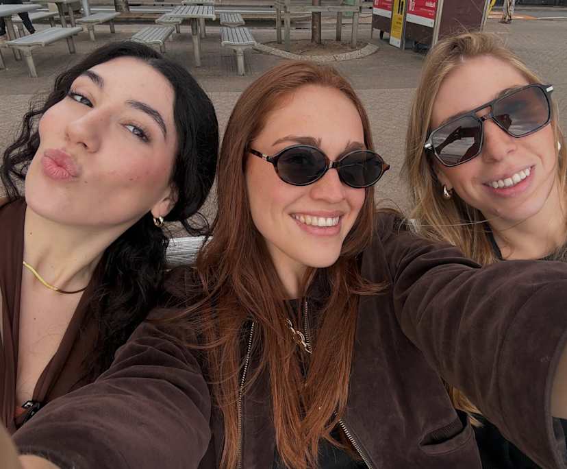 Florencia, Amanda & Rafaella