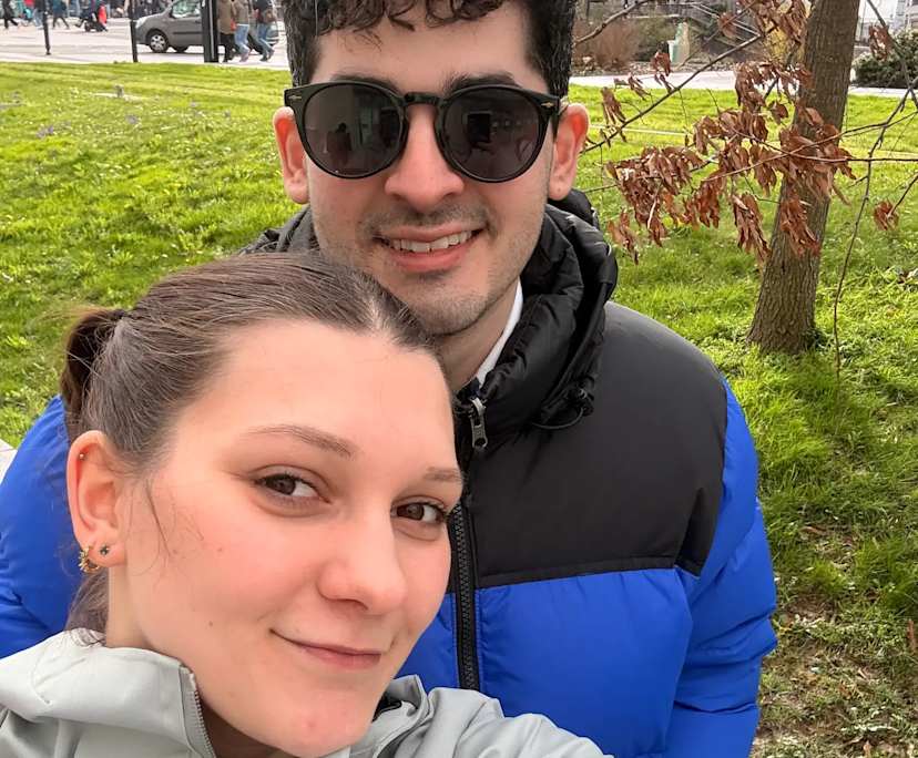 Aurelie (26) and Elias (24), $250, No pets, No children, and Non-smoker