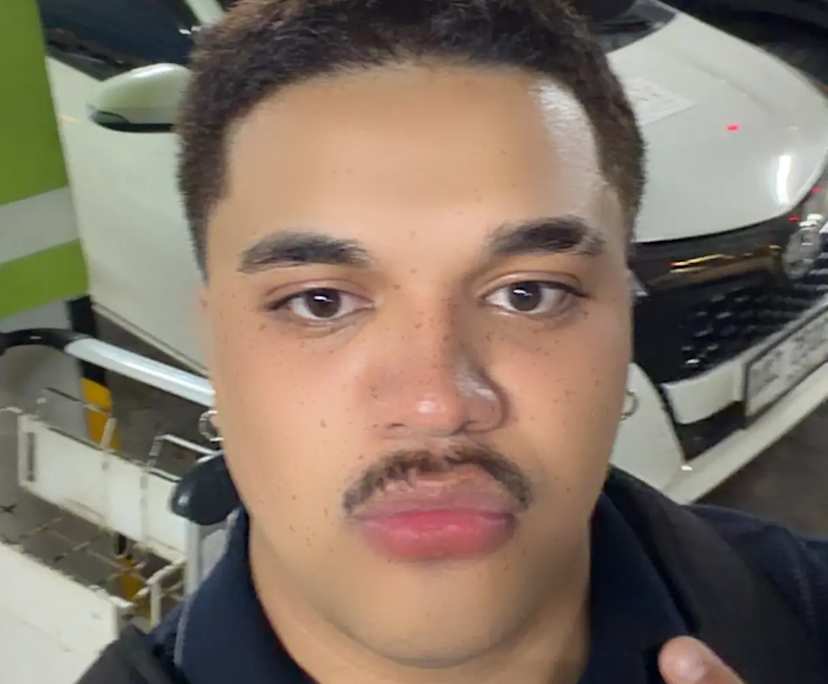 Reed (21), $250, Non-smoker, No pets, and No children