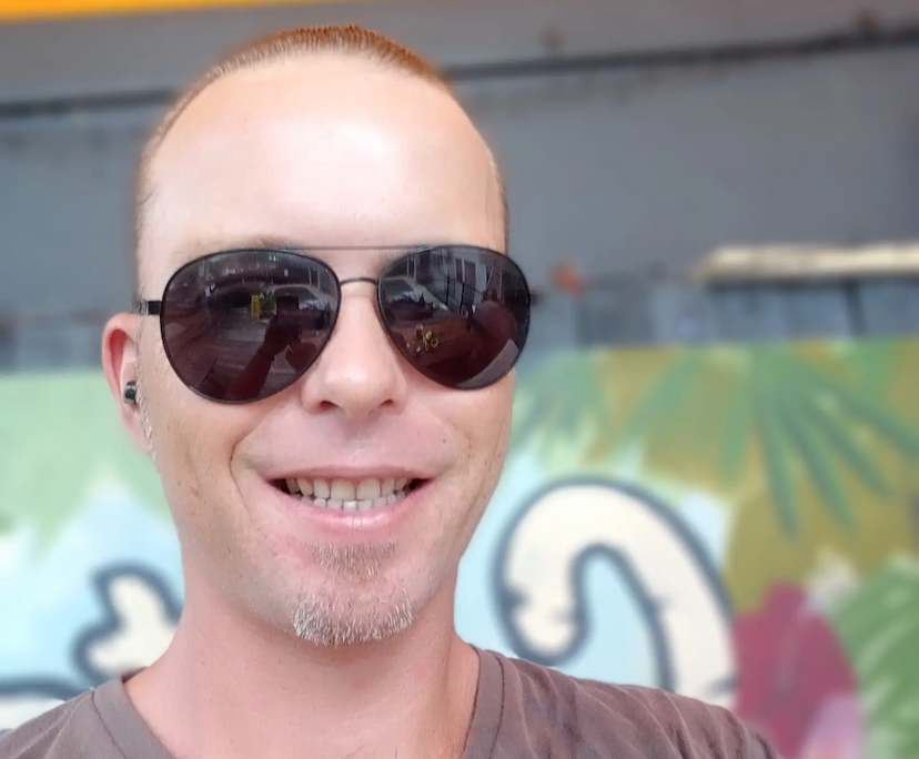 Shane gabour (37), $250, Smoker, No pets, and No children