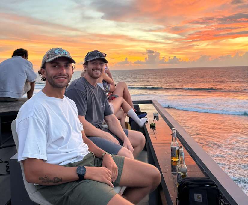 Tom (23) and Max (24), $350, 