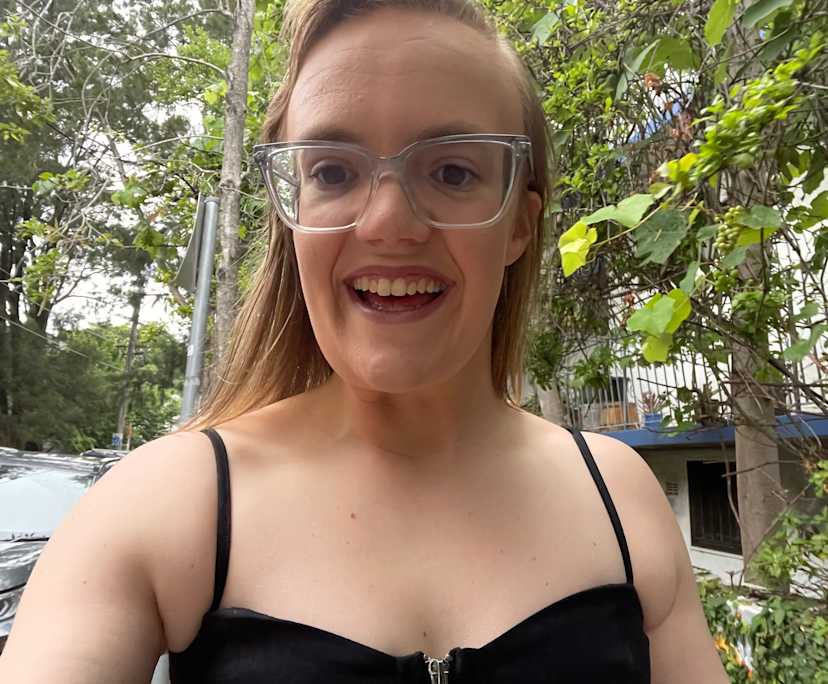 Jocelyn (23), $300, 