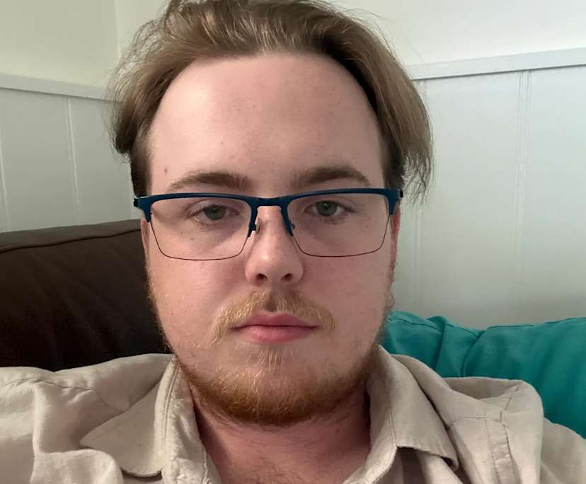 Michael (24), $250, Smoker, No pets, and No children