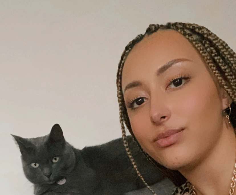 Justice (30), $350, Have pets, Smoker, and No children