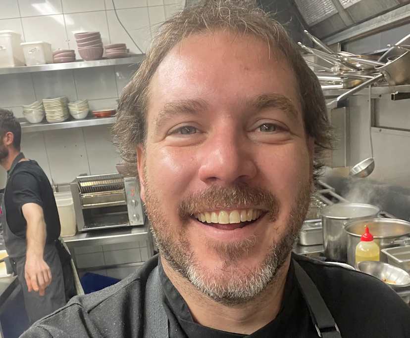 Lucas (36), $335, Non-smoker, No pets, and No children