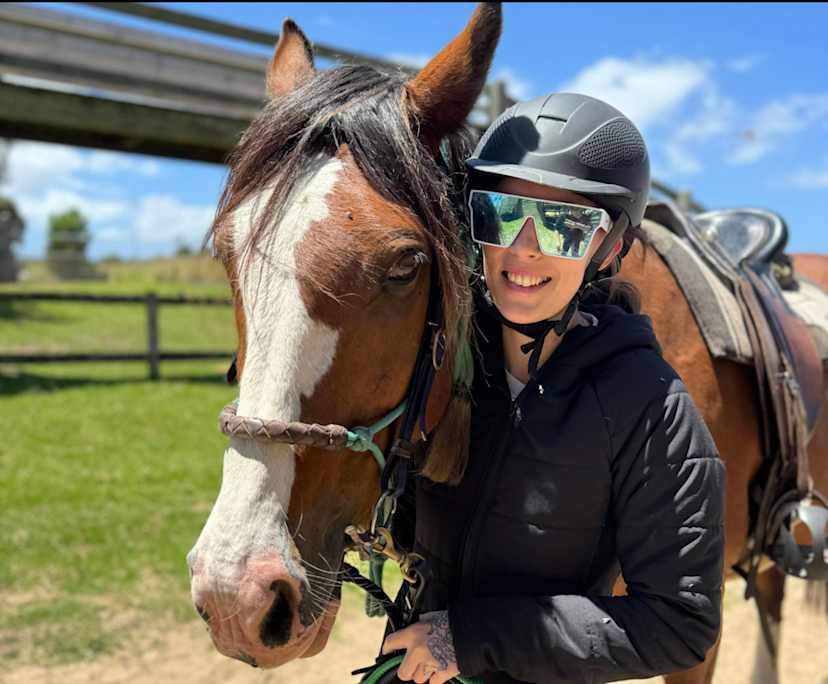 Steph Anne (28), Hayden (30) and Phil (60), $500, Non-smoker, Have pets, and Have children