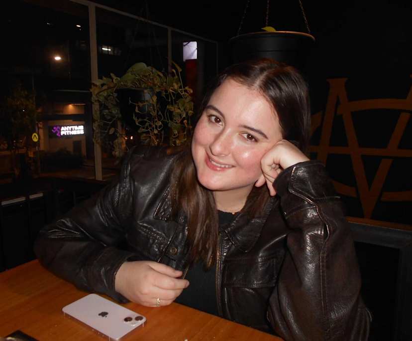 Juliette (22), $600, 